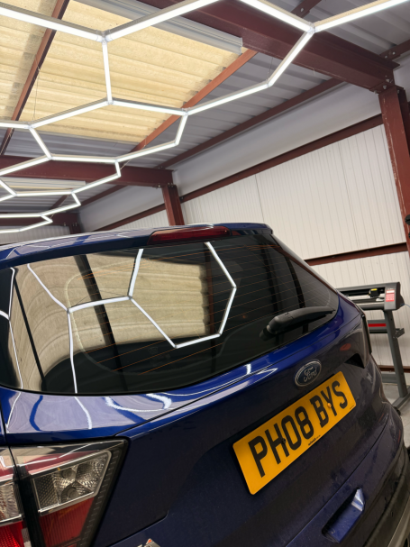 midnight 18%  tint on a ford kuga blocking 99% UV light, 50% head reduction in our unit in Winterbourne 